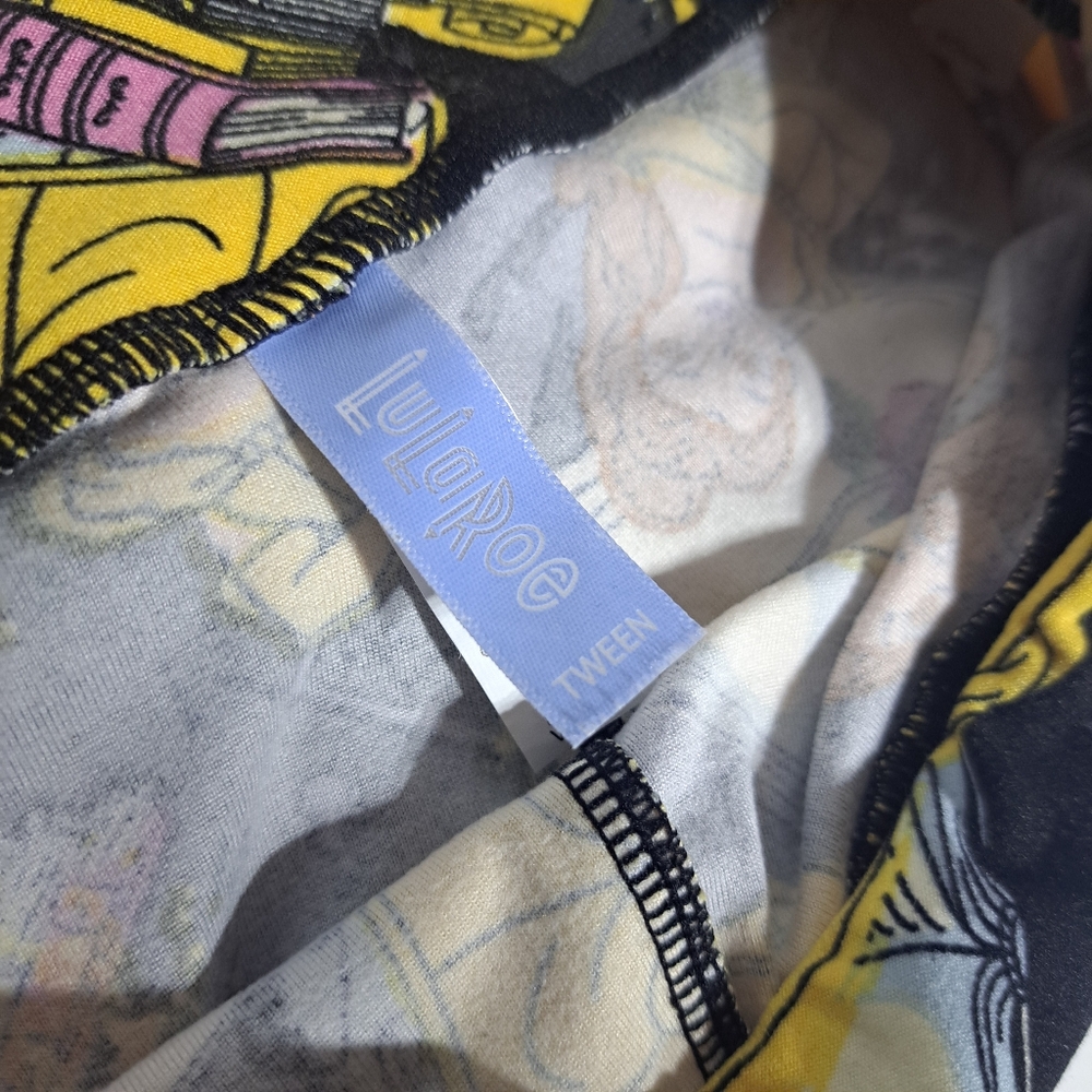 Lularoe Disney Belle Tween Leggings Fits Sz 00-0 Or Kids 10 - 2P - Picture 5 of 5